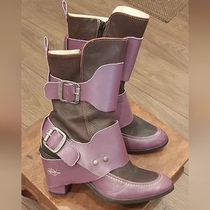 Eject leather ankle booties